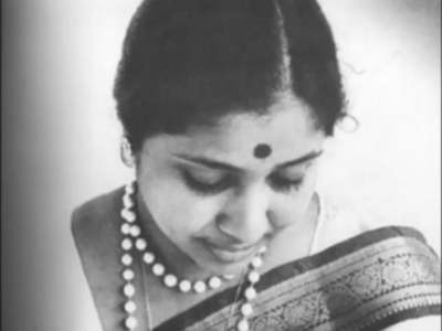 Happy Birthday Asha Bhosle: Some lesser-known facts about the Queen of Indie Pop