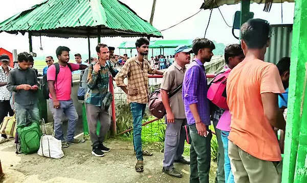 Nepal’s strict customs rule hits traders in Madhubani