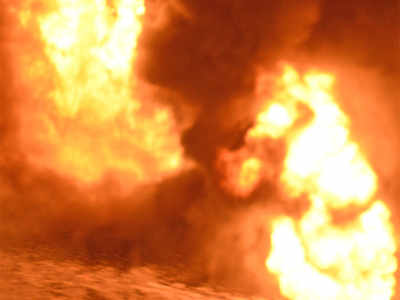 Shanty catches fire; seven of family killed