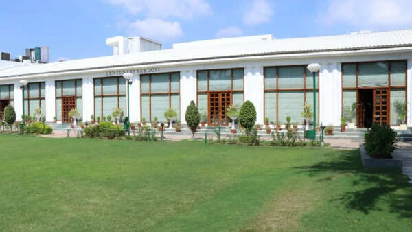 ‘600 employees may lose jobs’: Anxiety grips Delhi Gymkhana Club staff after Centre orders eviction by June 5