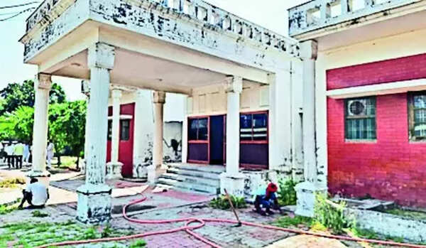 Buzz on after cleaning, renovation work begin at Rahul Gandhi's Amethi house