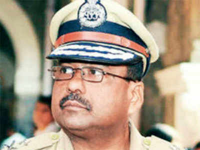 Ashok Kamte, Himanshu Roy among four dead IPS officers asked to declare properties they own