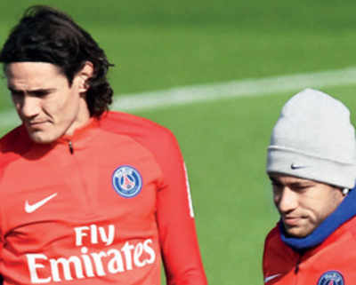 Cavani, Neymar to share penalty responsibility, says PSG coach