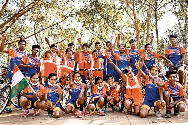 21 Chenchu tribal youth step out of the forest to go on a 9000-km Himalayan expedition