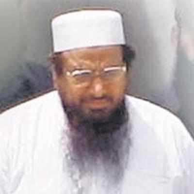 Pak court quashes FIRs against JuD chief Saeed