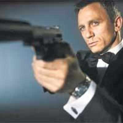 Off duty, Bond shoots aliens