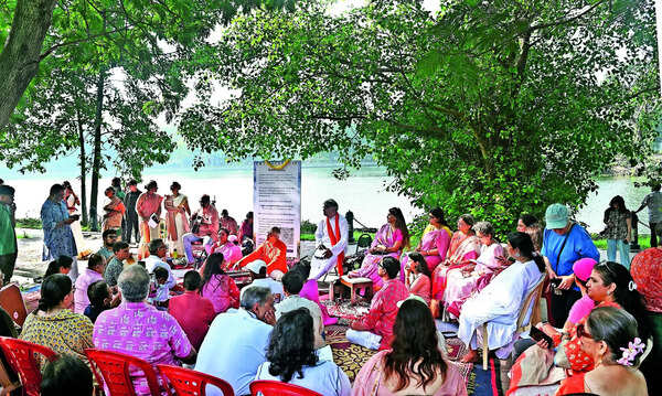 Inside Rabindra Sarovar’s musical mornings