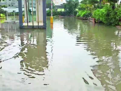 Flooding disrupts lives: Locals urge immediate solutions