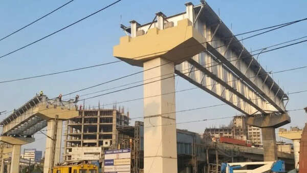 Mumbai Metro Line 6’s boldest move yet: 42-metre steel span placed over live tracks