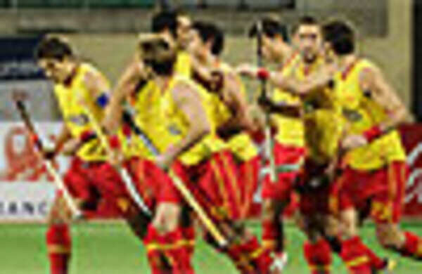 Cracker on cards as Spain face Aussies
