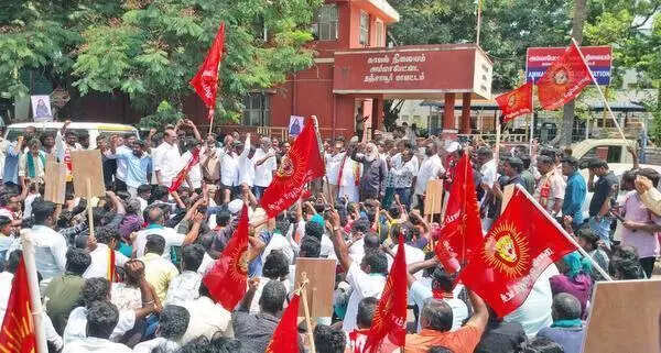 NTK protest over assault on pregnant candidate; 225 held