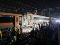 Vande Bharat coach derails in Pune; none hurt, services hit