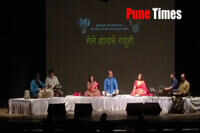 Soulful duet song at an event named Gele Dyayche Rahuni 