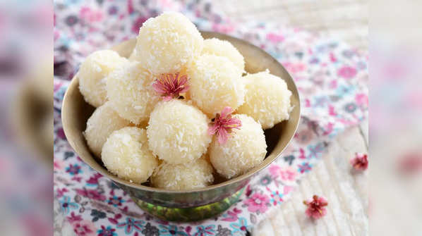 How to make laddoos with 3 ingredients in just 10 minutes