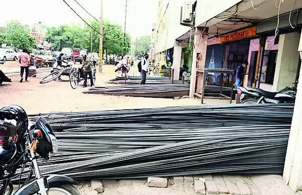 Scrap shortage pushes up price of TMT bars to 53,000/tonne