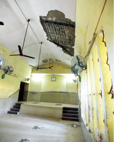 Chandanwadi crematorium ‘severely damaged’