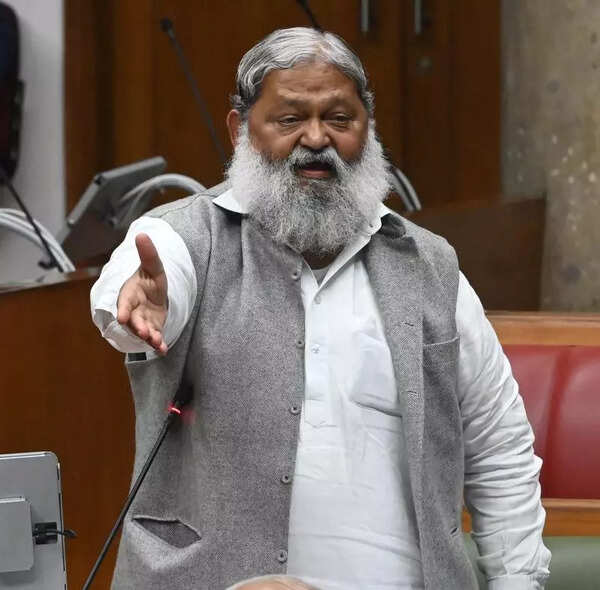 Vij orders suspension of DFO, XEN over illegal tree felling