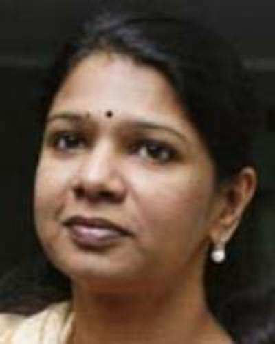 Kanimozhi joins the '˜T' party