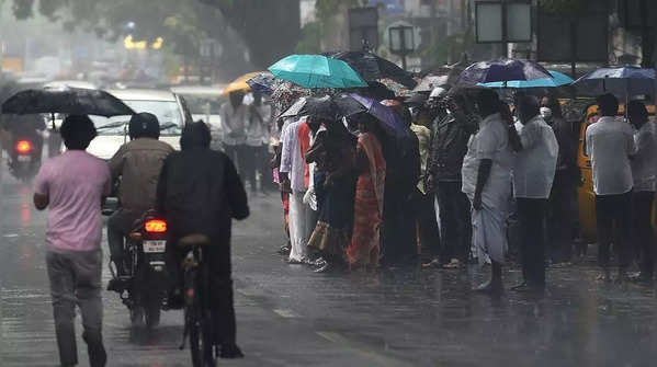 Heavy rains lash parts of Chennai