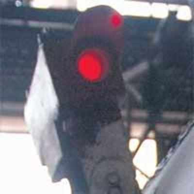 Western Railway's rooftop rogues get the red signal