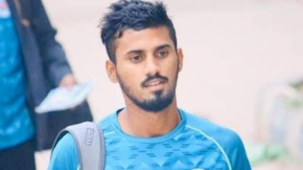 Bihar lad Shakibul Gani hits record 341 on first-class debut