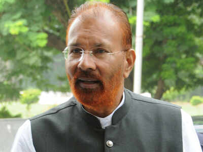 Fake encounter case: Gujarat ex-cop Vanzara discharged