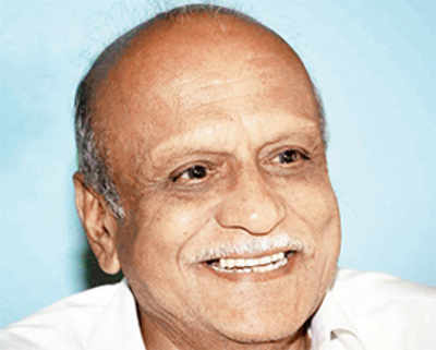 Kalburgi killing: 6 Kannada writers return awards over slow probe