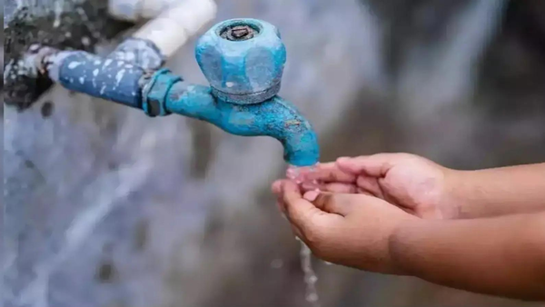 Drinking more water alone may not prevent repeat kidney stones: Lancet Study