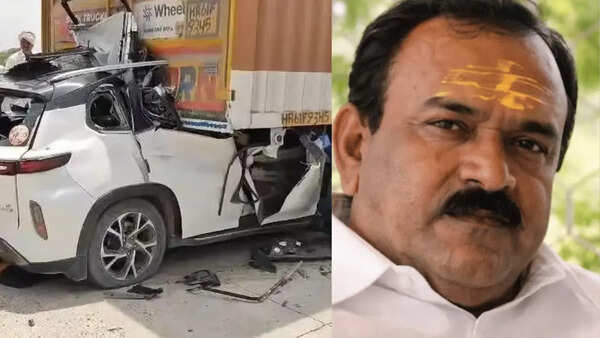 Bogus Nashik astrologer Ashok Kharat’s aide, wife killed in car crash; truck driver flees