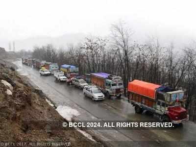 Jammu-Srinagar highway cleared of landslide, traffic resumes