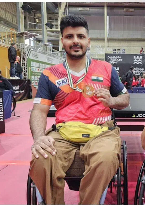 Para-paddler Wadhwa adds 17th int'l medal to tally