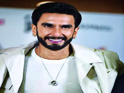 Nude photo shoot: Police summons Ranveer Singh