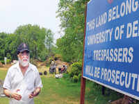 Row over land for DU’s women’s college 