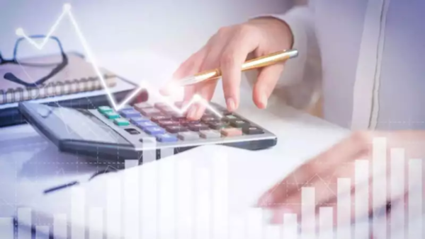 GCC salaries to see slight uptick to 9.8% in 2025: Zinnov