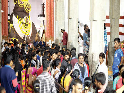 Bengalureans become part of Duniya Vijay’s upcoming film Salaga