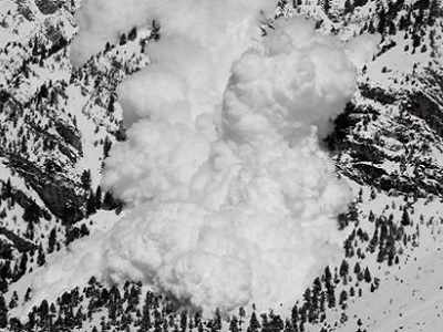 Macchil avalanche: Five soldiers rescued from snow succumb to injuries