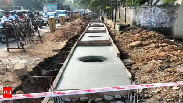 Delay in forming ministry cripples civic projects