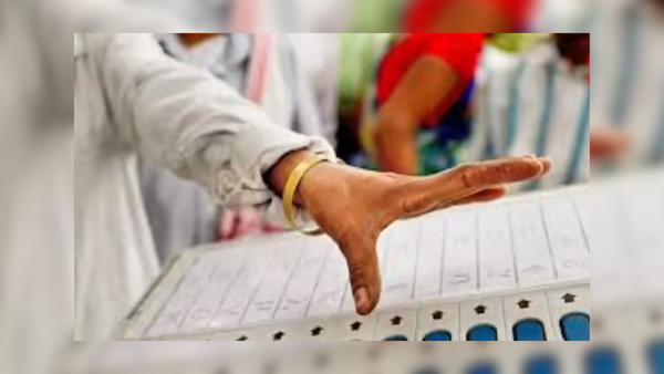 Kerala assembly elections: Political crossovers, uncertain futures