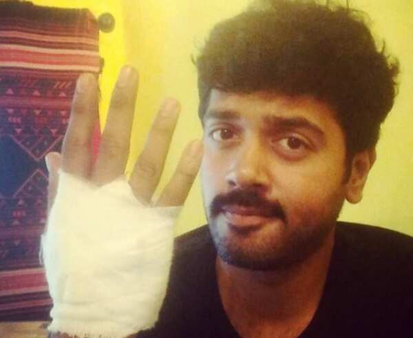 Ashwin Kakumanu injured on the set