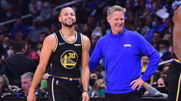 NBA trade rumors: Steve Kerr’s next roster move could involve Bucks star nearing $275 million payday to pair with Stephen Curry