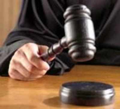 Sting op case: SC notice to Centre, Maha govt on scribe's plea