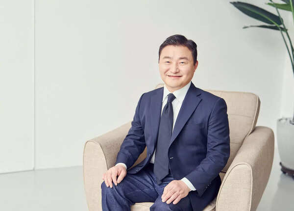 Samsung consumer device CEO TM Roh blames AI infrastructure for increase in smartphone prices