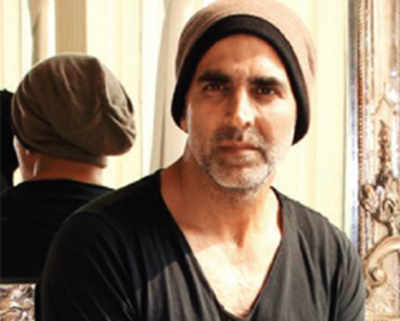 Akki lends a helping hand to Chennai