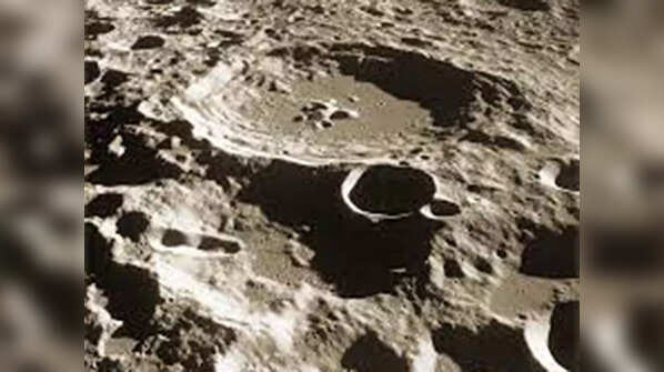 What is Lunar Regolith and how it can help build a future on Moon