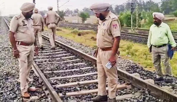ISI plot: Blast on railway tracks in Patiala; suspected bomber killed