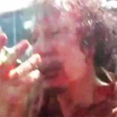 Man wants $2m for Gaddafi's bloody shirt, '70 wedding ring