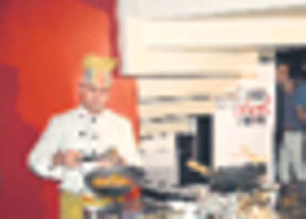 Foodies get a treat in Lucknow