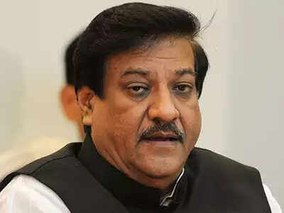 Maharashtra: Not just vaccines, discrimination in distribution of critical medical equipment too, alleged Prithviraj Chavan