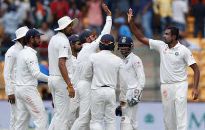 India vs Australia: From Sachin Tendulkar to Narendra Modi, Twitterati congratulate Team India