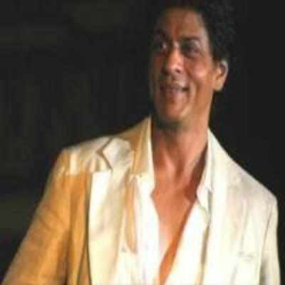 Shah Rukh Khan sad about net leak